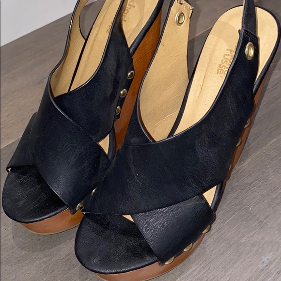 studded platform wedge heels!!🤩 normal wear/ used - Picture 4 of 4